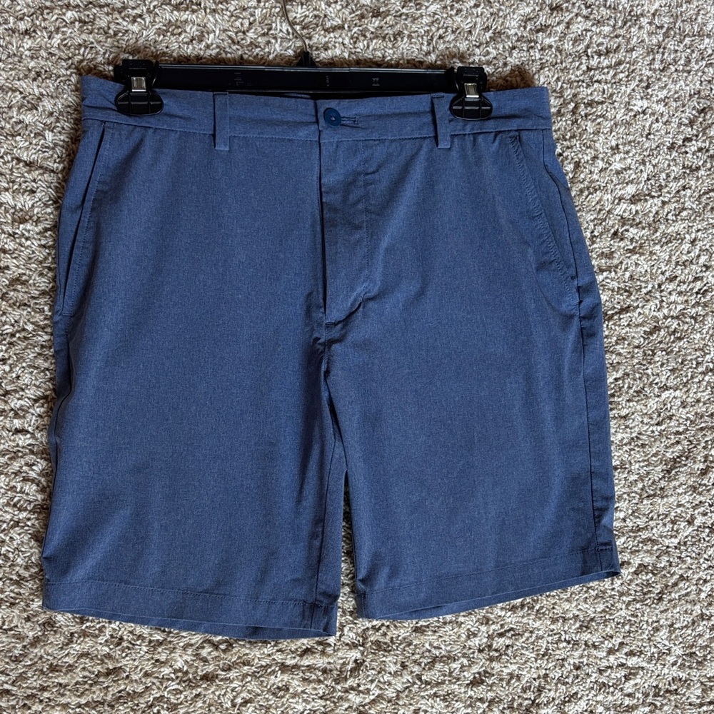 Vineyard Vines 9 Inch Blue Performance Breaker Shorts -size 34